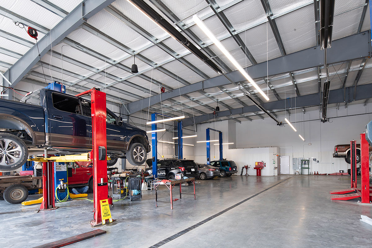 Glavan Ford of Clay Center SPT Architecture