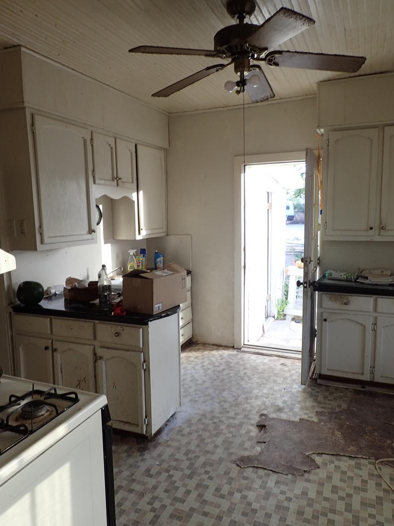 121 Avenue B, Sanderson, Texas