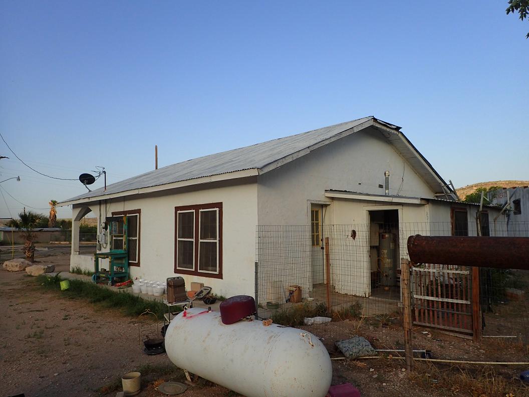 121 Avenue B, Sanderson, Texas