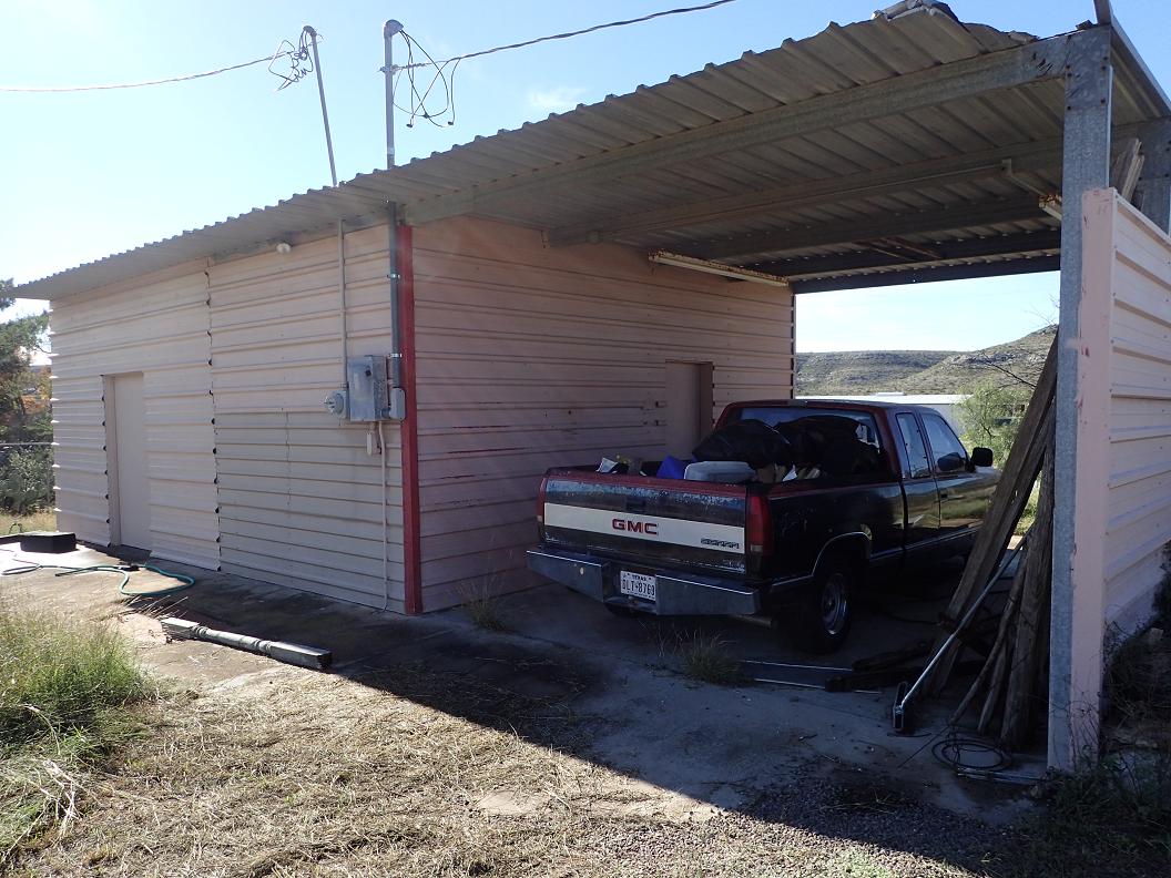 822 West Oak, Sanderson, Texas