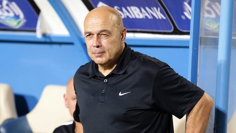Internationale FussballNews Christian Gross triumphiert im
