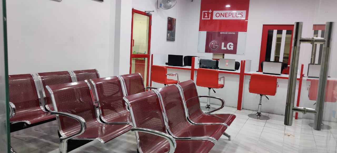 Best Mobile Repair & Laptop Service Center in Vijayawada Sri Jishnu