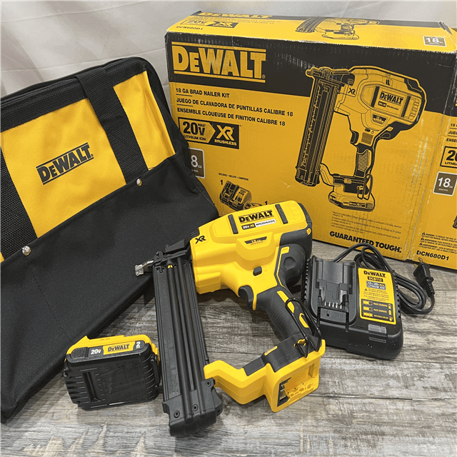 ASIS DEWALT 20V MAX XR 18 Gauge Brad Nailer Kit