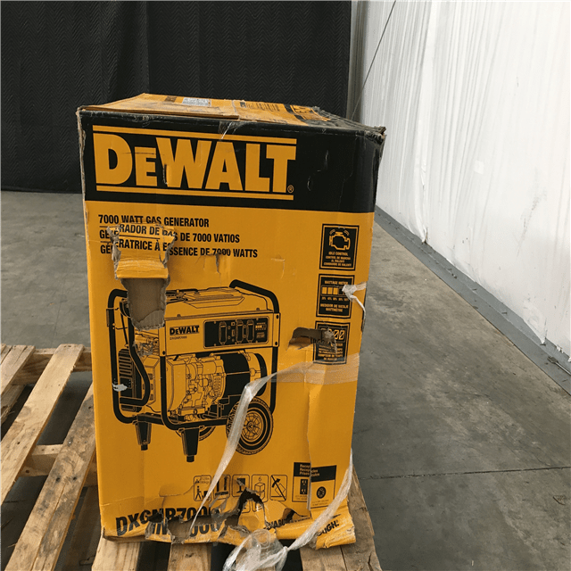 Houston Location - Excellent Condition Dewalt 7000 DXGNR7000 Generator