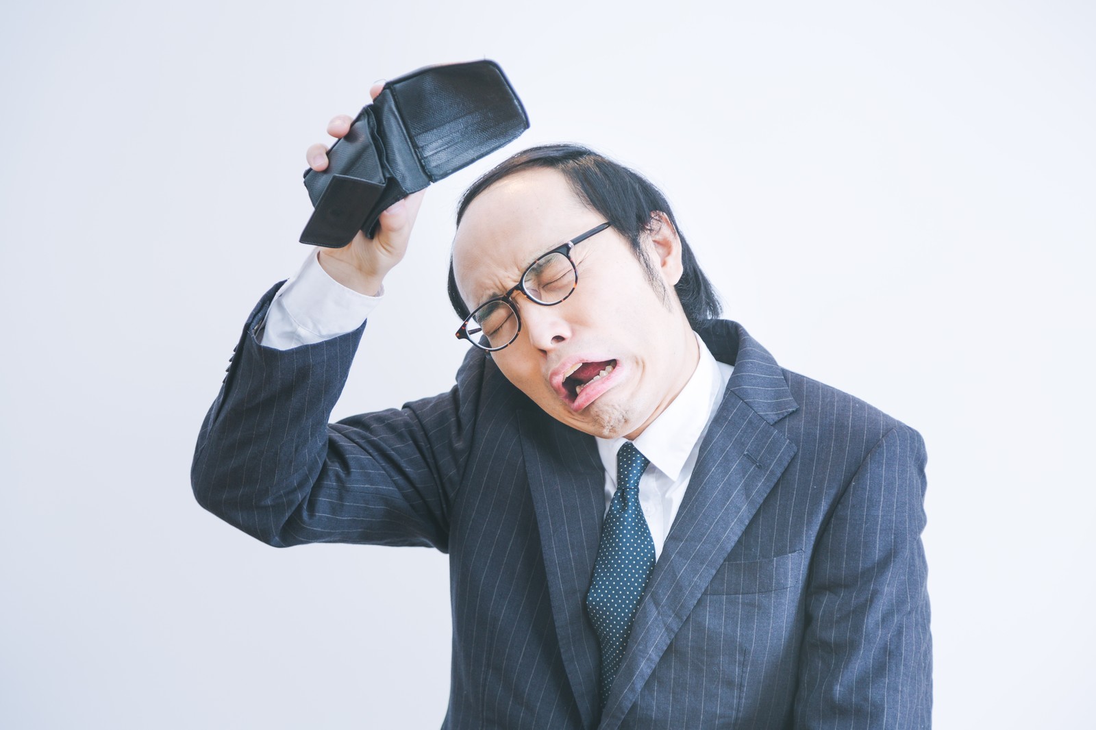 若ハゲのせいで就活にも失敗しニート生活になった 二刀流のススメ