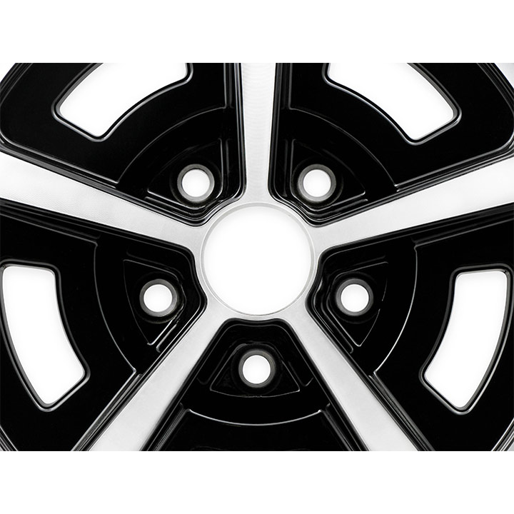 19641977 Chevelle HK Magnum Wheel, Aluminum, 17x7 MW1775475