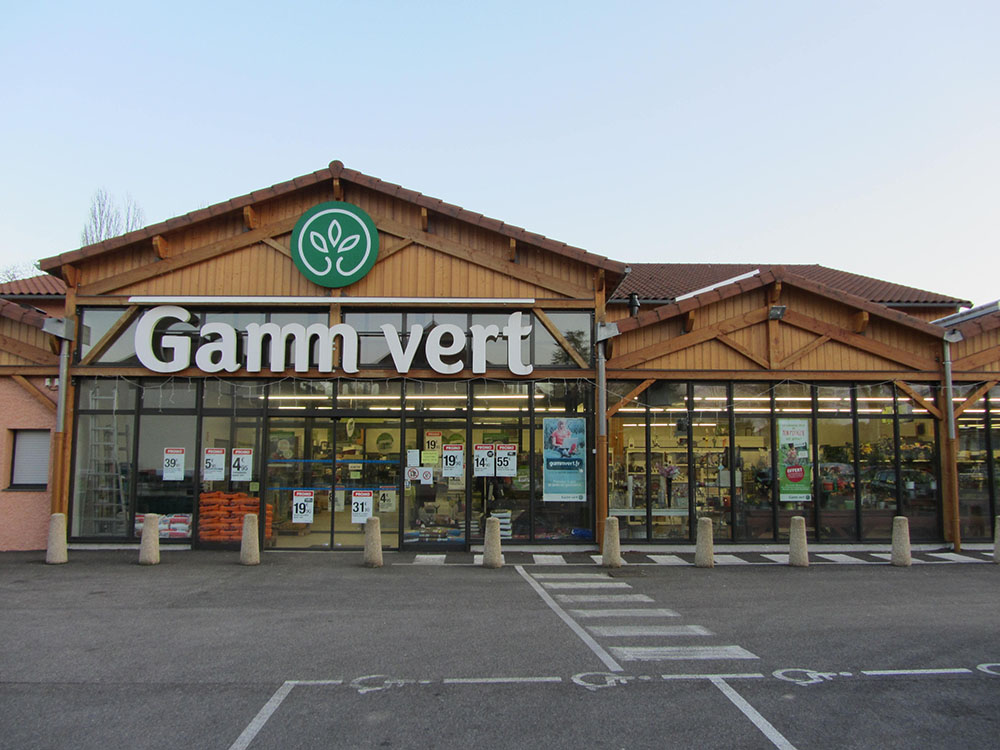 Construction d'un magasin Gamm Vert Saône Seille Charpente
