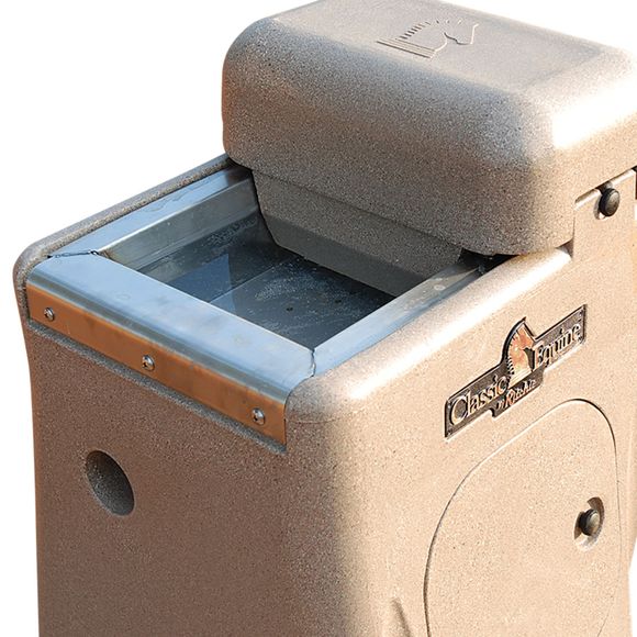 Classic Equine® by Ritchie® UltraFount Heated Automatic Waterer