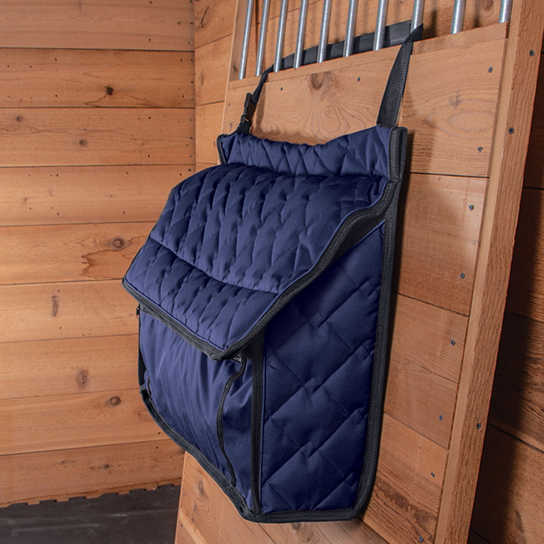 DuraTech® Winner's Choice Quilted Stall Front Bag Schneiders Saddlery