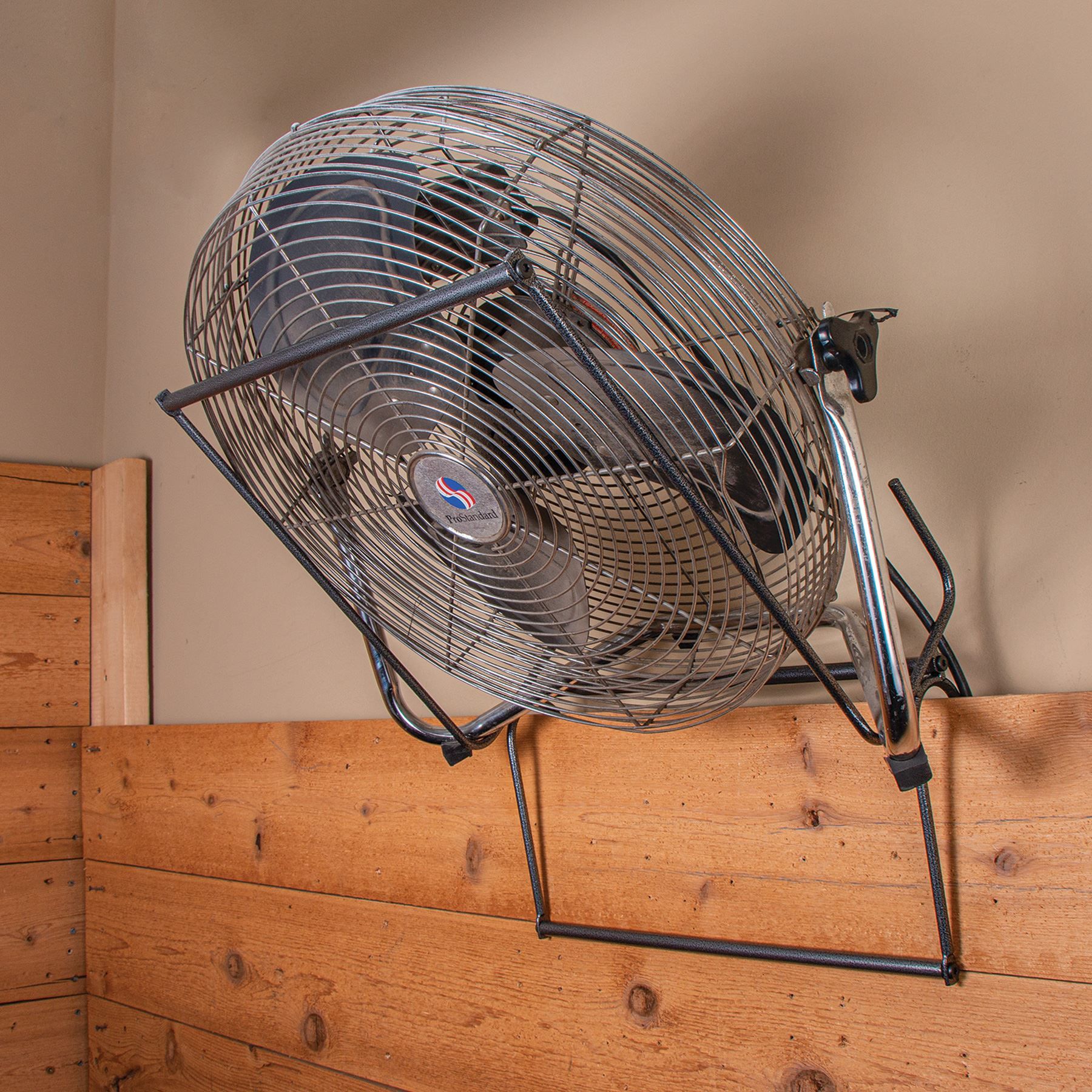 EasyUp® Fan Holder Schneiders Saddlery