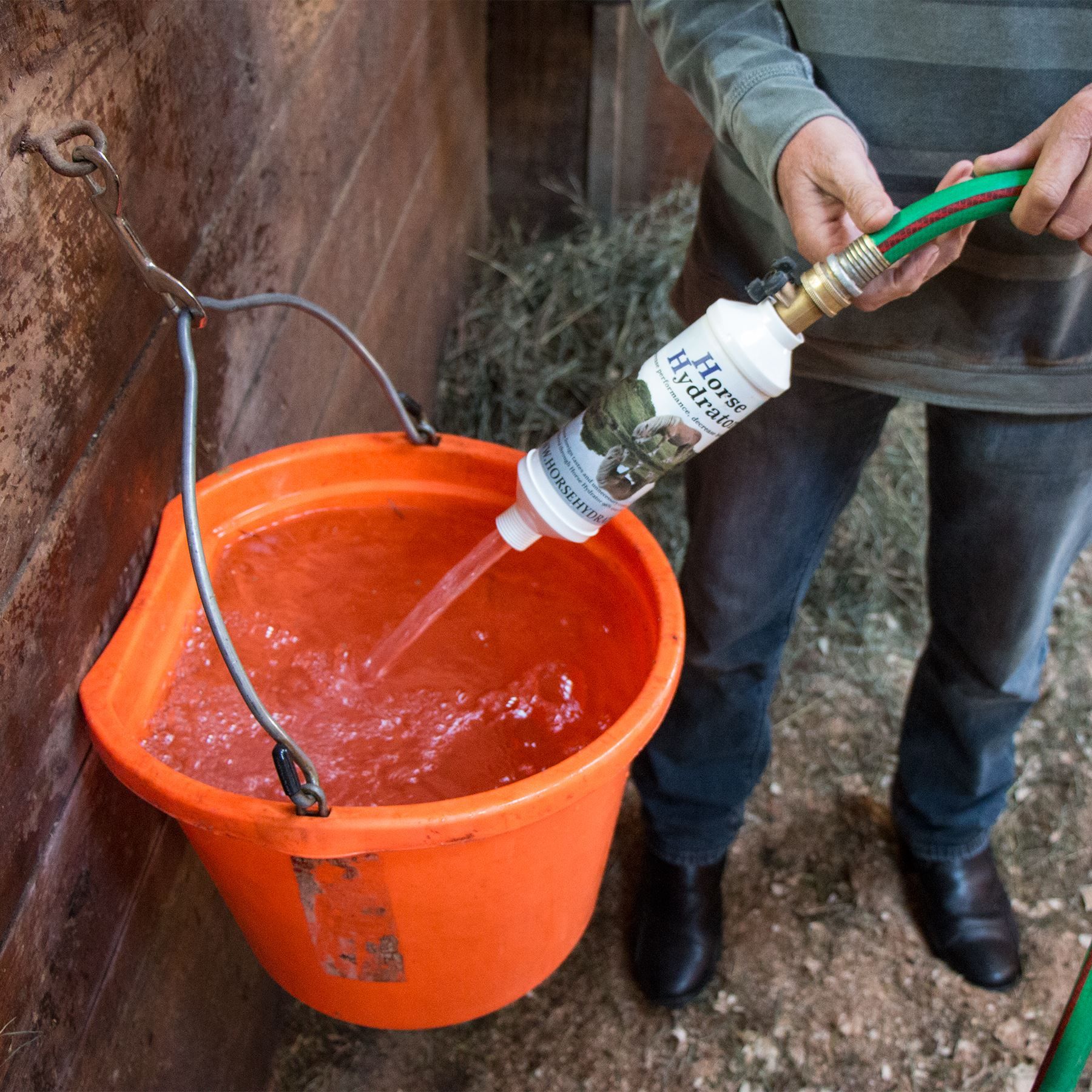 Horse Hydrator Water Filter System in Water Buckets / Waterers at