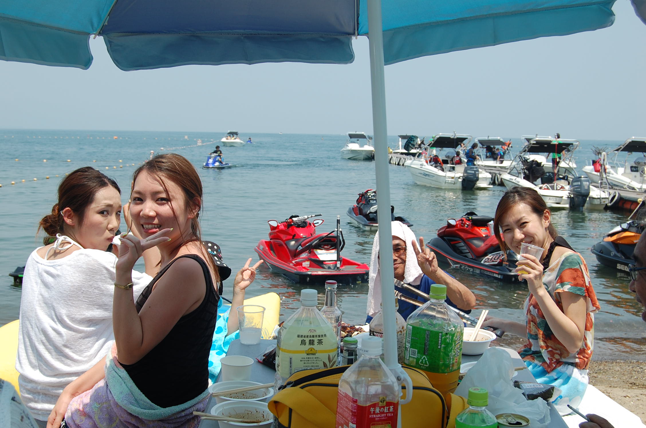 8月2日♪ 滋賀県の琵琶湖でウェイクボード・レンタルボート・ウェイクボード・バーベキューは【セーリングスポットワニ】