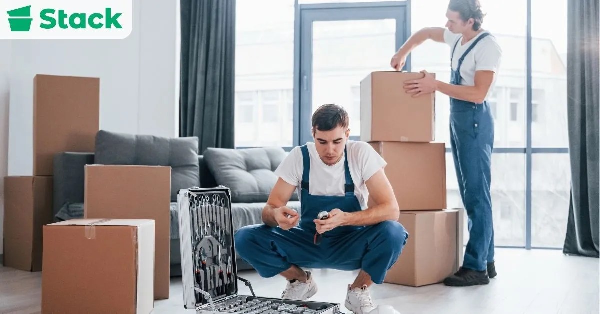 Do Moving Companies Pack for You? (2024) Stack Moves
