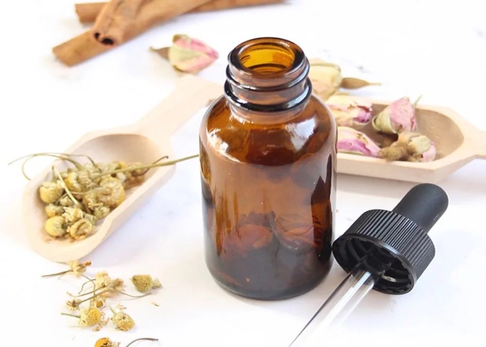 Make Your Hair Smell GOOD Here’s How To Make Hair Perfume At Home