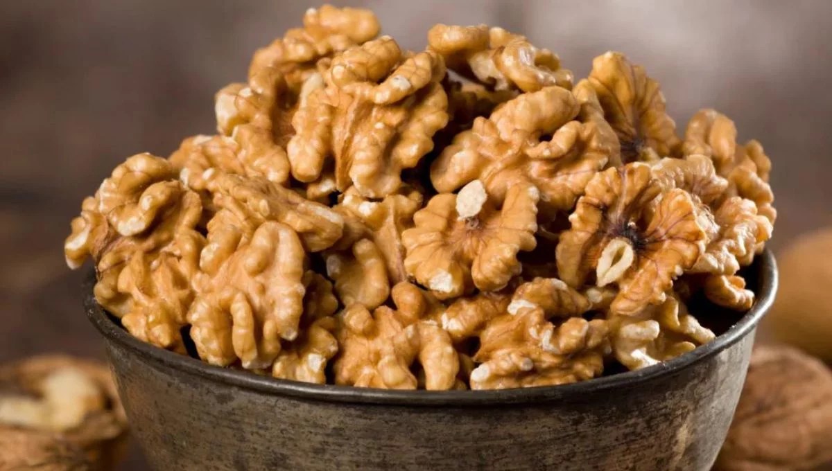 5 Amazing Health Related Benefits of Eating Walnuts Daily