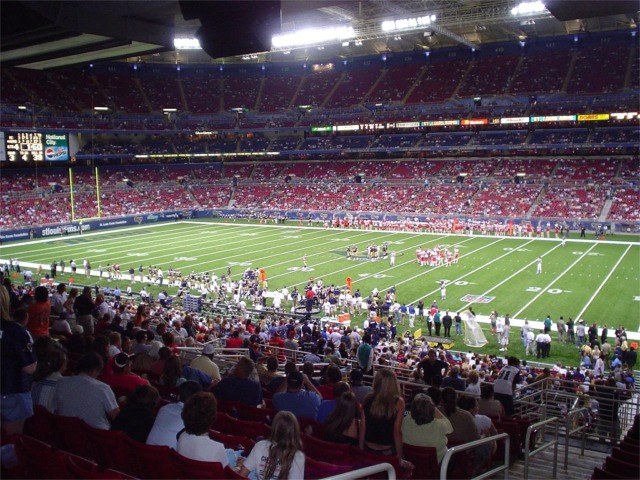 Edward Jones Dome, St. Louis Rams football stadium Stadiums of Pro Football