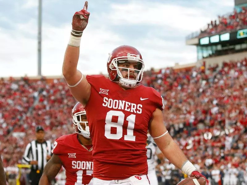 Greatest College Football Tight Ends of All Time(03)