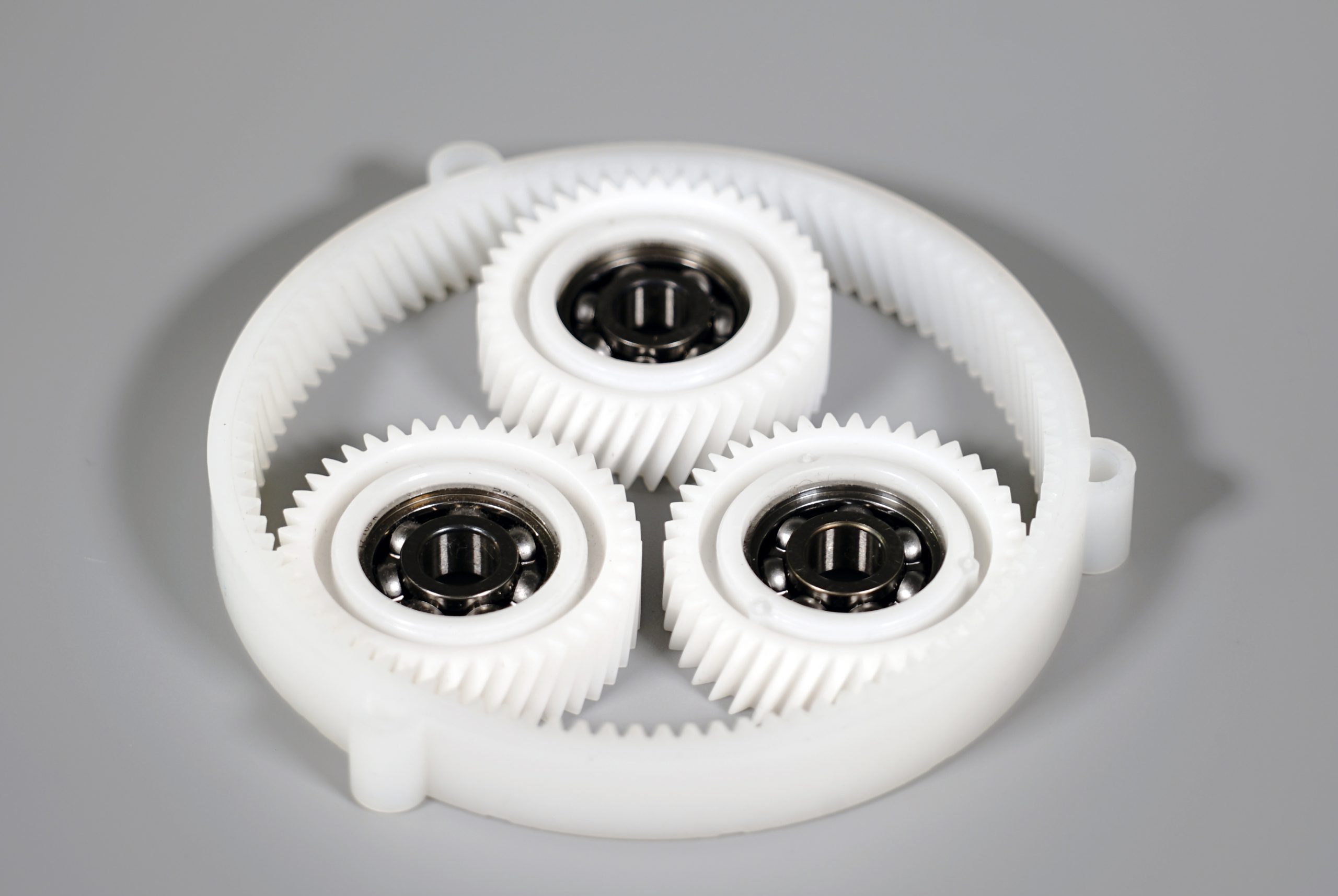 Technopolymer epicycolidal reducers and gears for the ebike sector