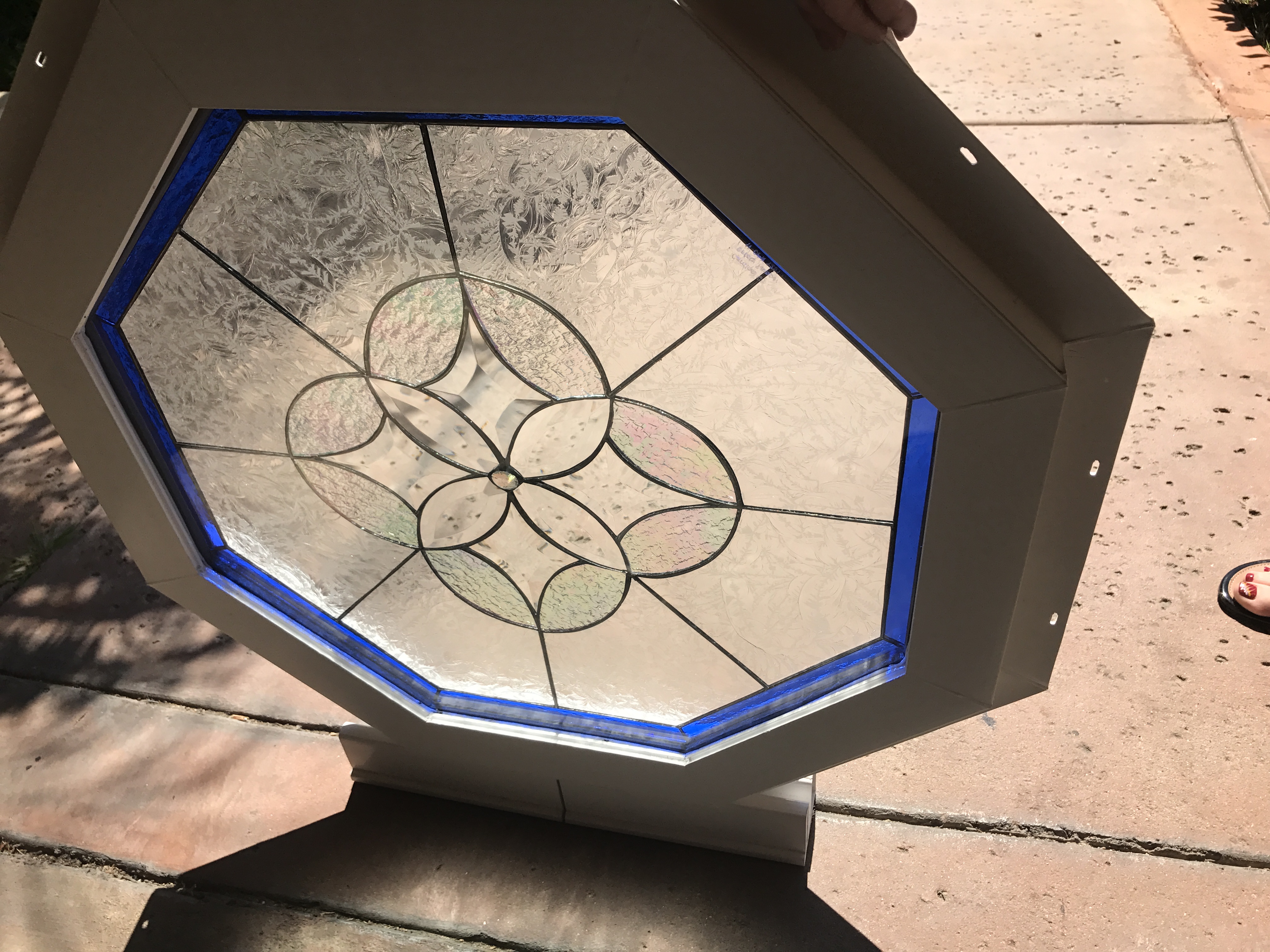 Vinyl Framed and Tempered Glass Insulated!! The "Hermosa" Octagon