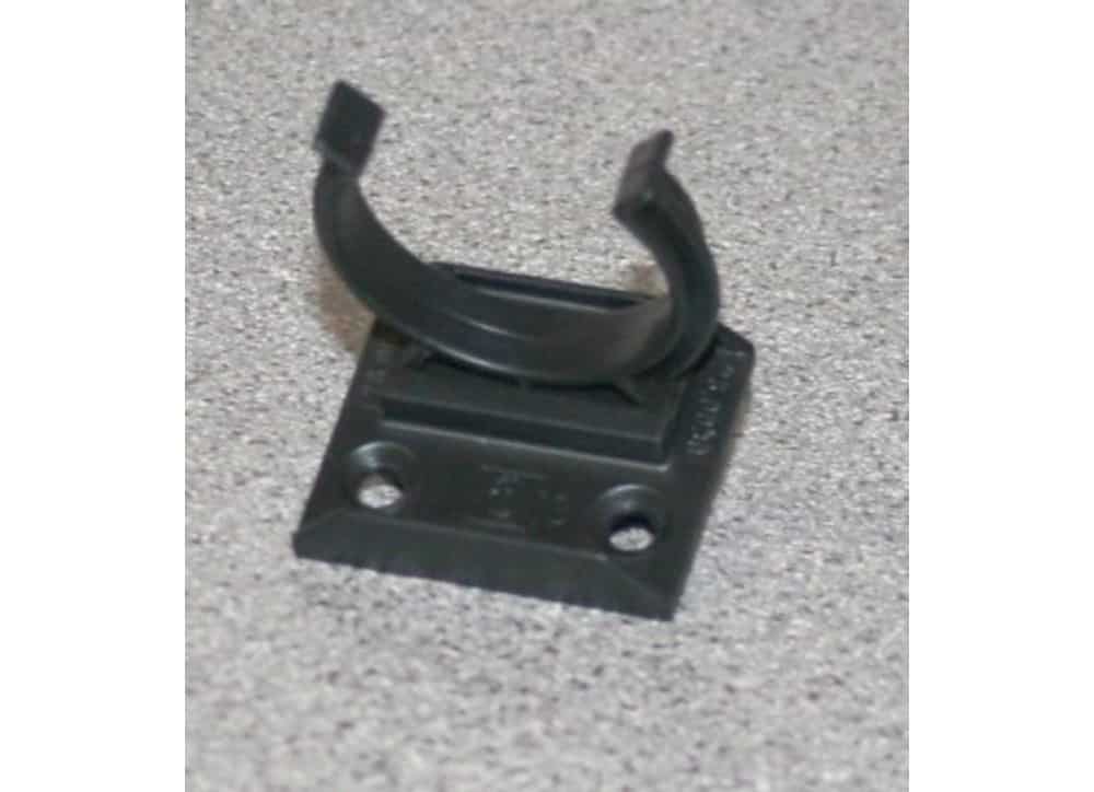 Pack of 5 Plinth Clips Stainless Direct UK