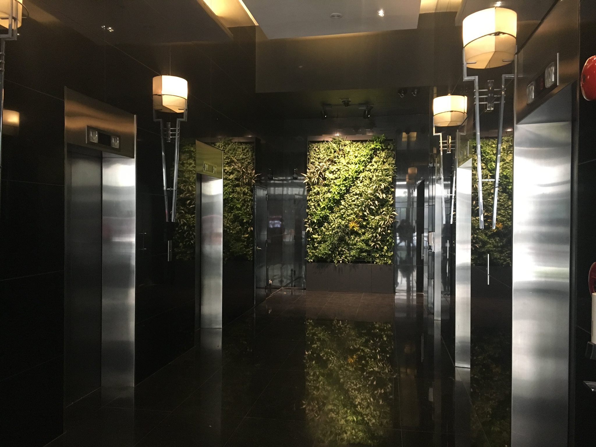 NET CUBE BUILDING GREENWALL DESIGN EXCHANGE BGC (INDOOR) Stande Phils
