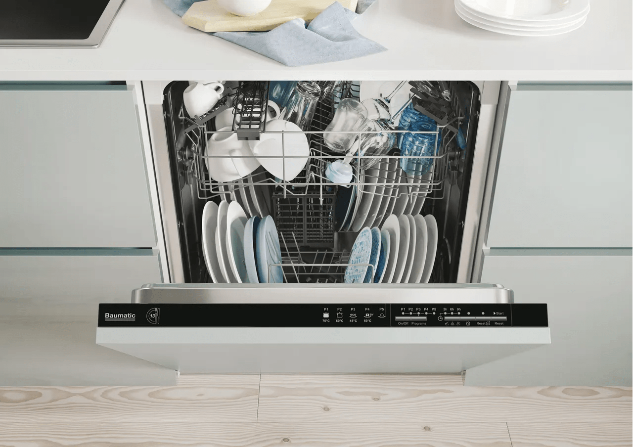 Baumatic Fully Integrated Standard Dishwasher BI3F53L0B