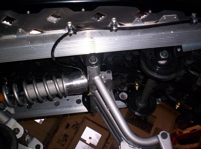 Star Suspensions Apex, Attak