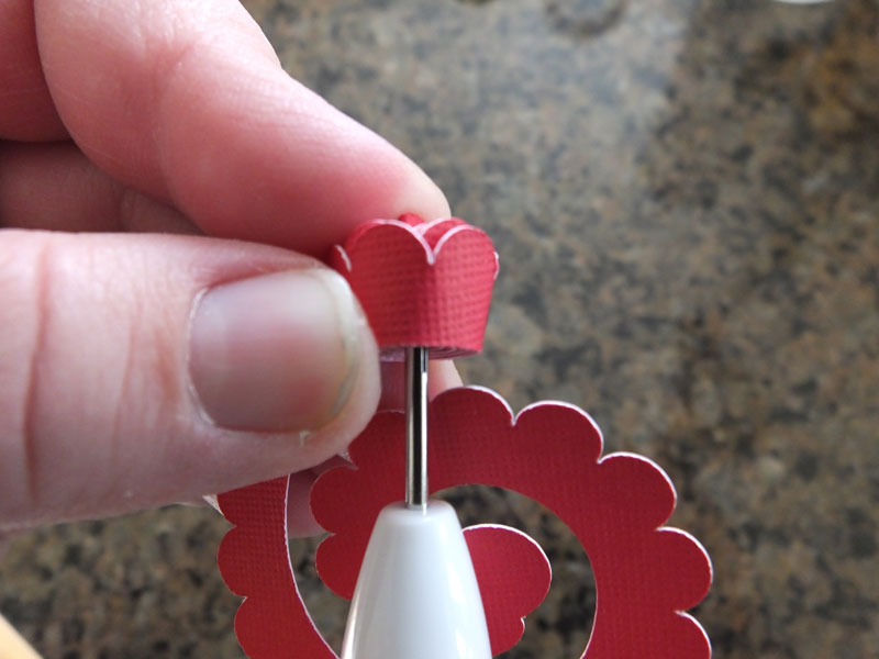 Tutoriel DIY Créez des fleurs en 3D à l'aide de l'outil de quilling Cricut Cricut