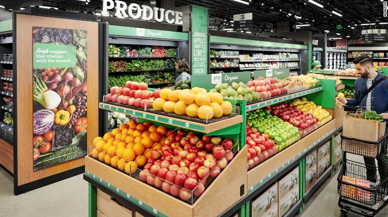 Amazon sfida Walmart. Apre a Seattle il supermercato