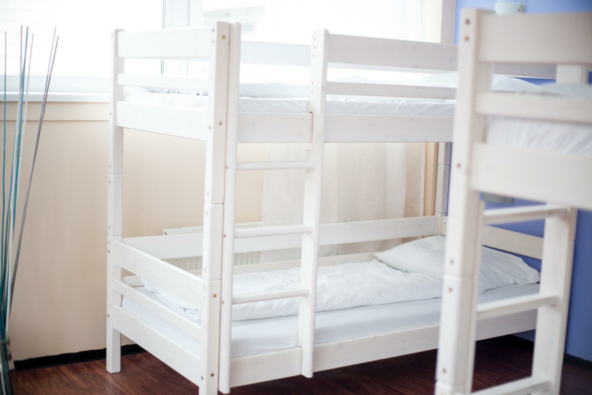 How to Loft a Dorm Bed? A Straightforward Guide StartSchoolNow