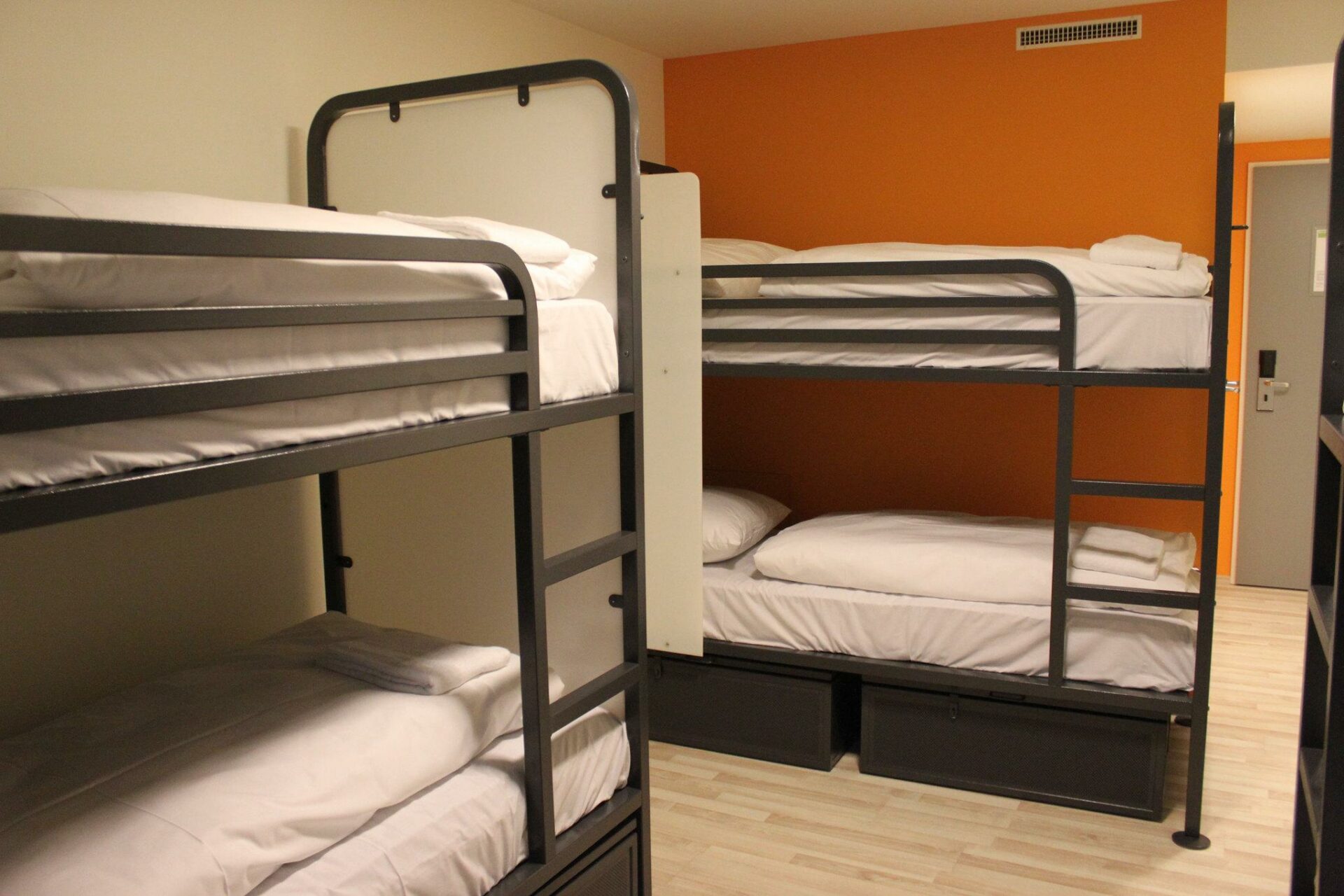 How to Loft a Dorm Bed? A Straightforward Guide StartSchoolNow
