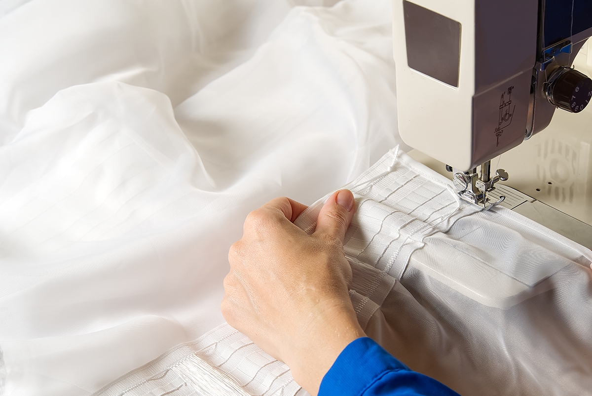 How to Make Curtains Start Sewing