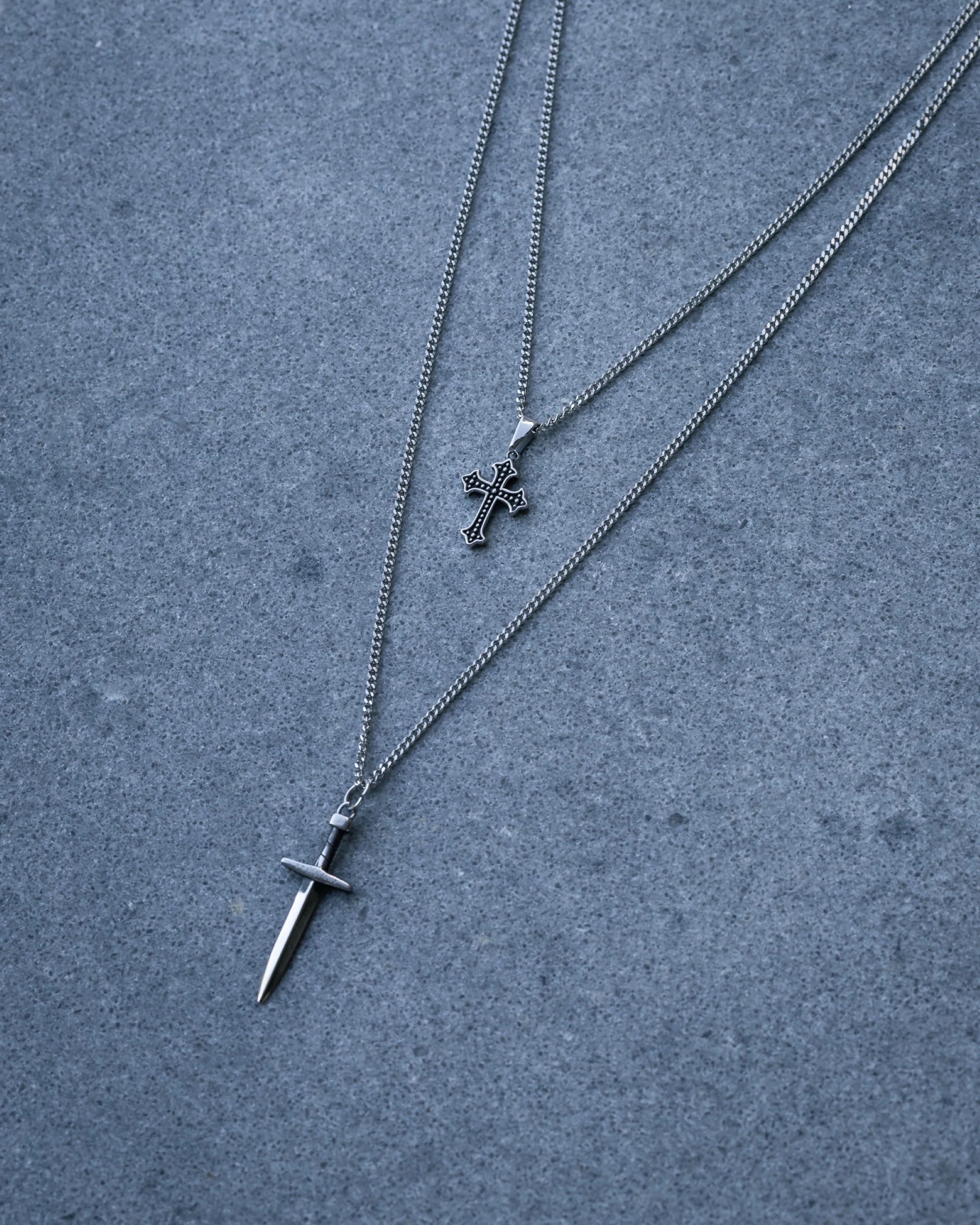 Easy Ways to get hair out of necklace Chain