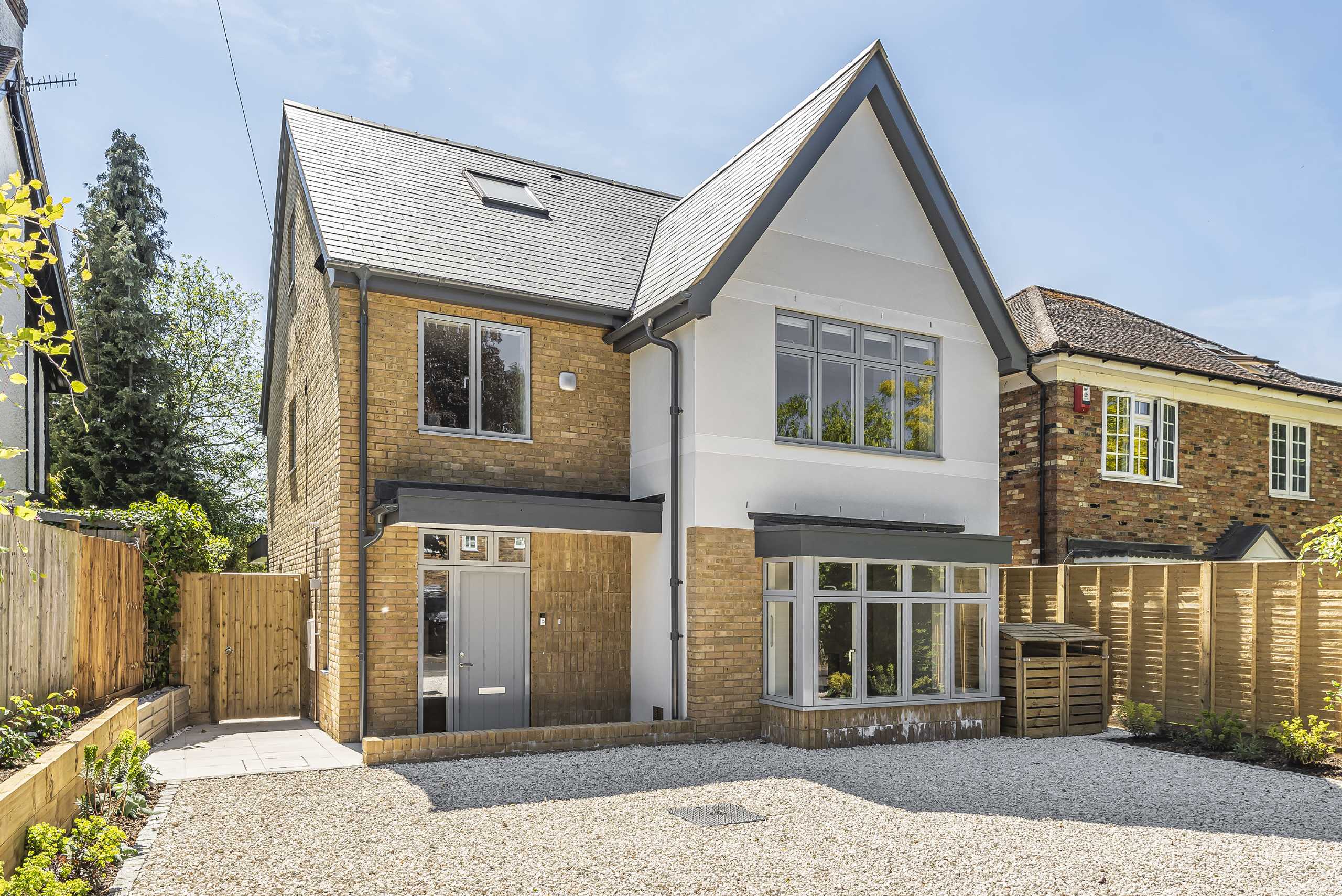 Woodlands Road, Bushey Statons