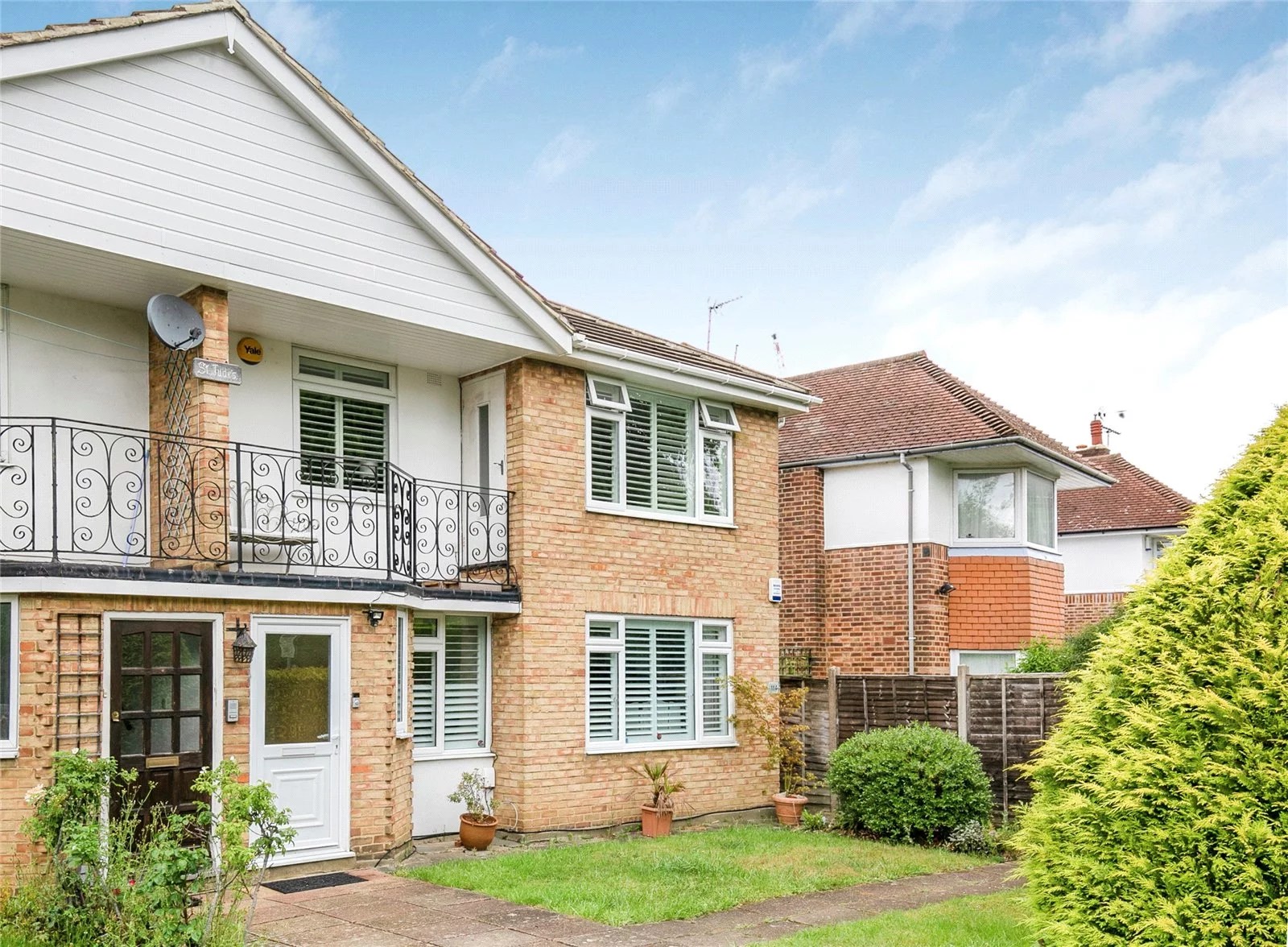 Bramley Road, London Statons