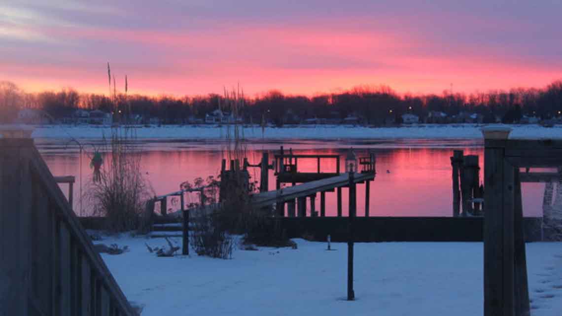 The St. Clair River House Ship Watcher's Paradise on the St. Clair River