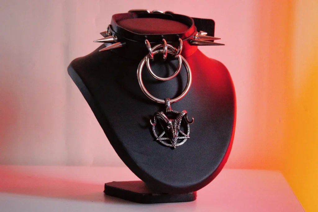 Nueva coleccion chokers 2023 Steamretro