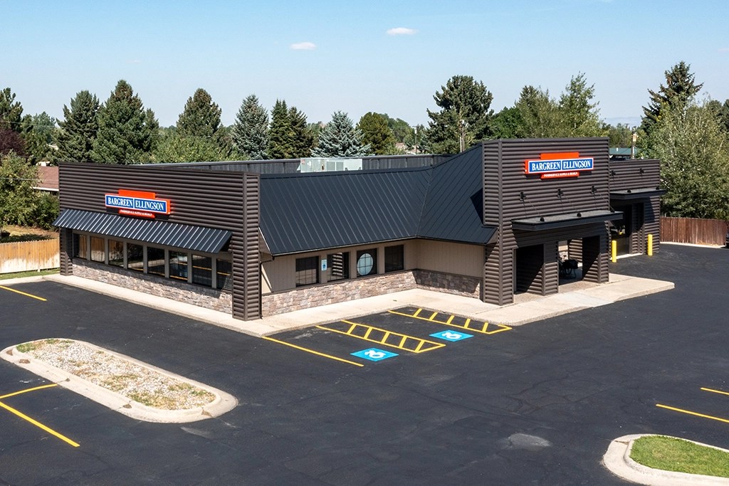 BargreenEllingson Restaurant Supply Featuring Steelscape Steel