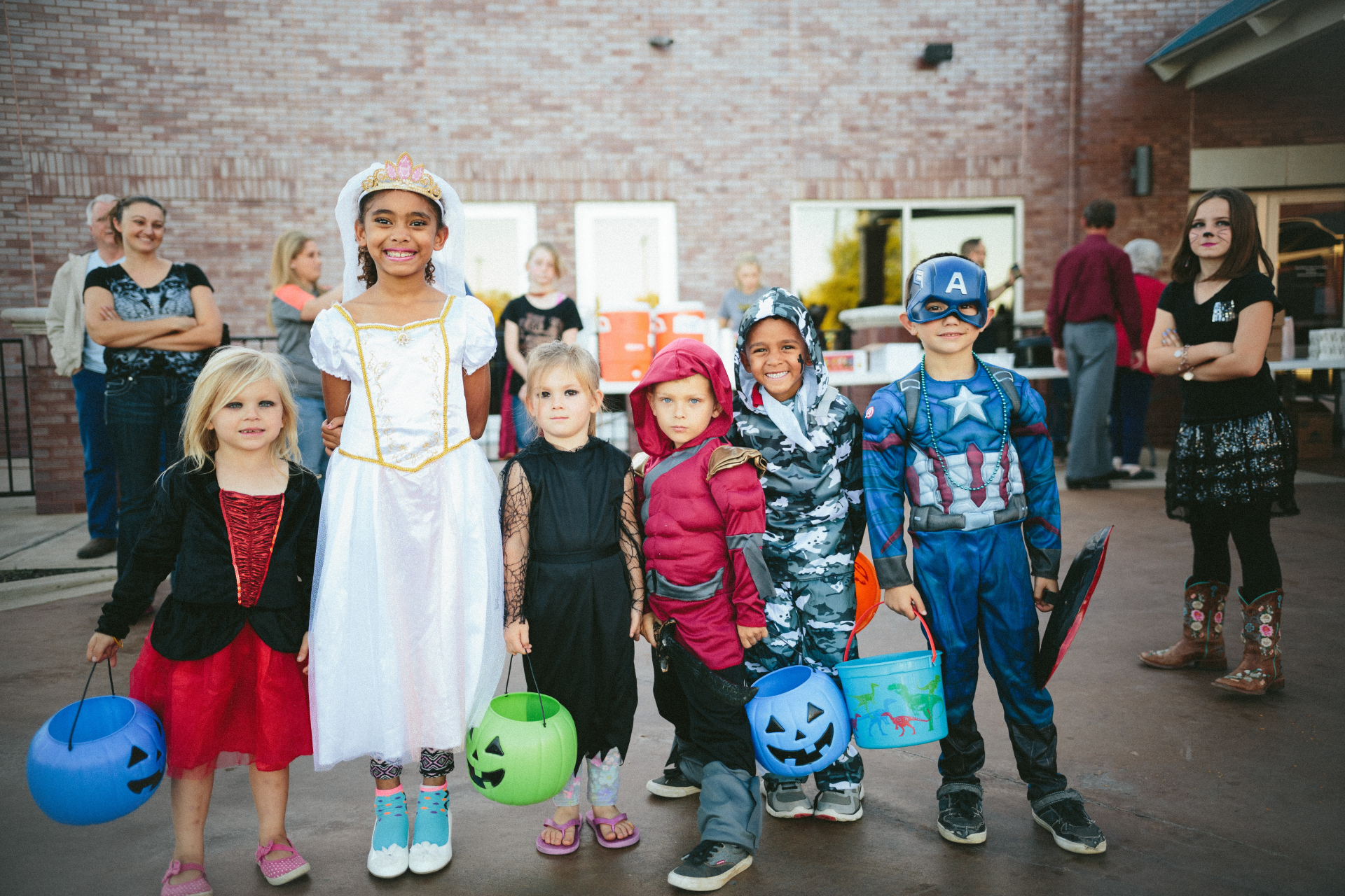 HalloKidsParty statt Halloween, reformierte Kirche Zürich Hirzenbach