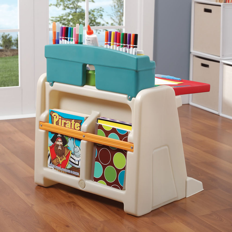 Flip and Doodle Easel Desk and Stool Step2
