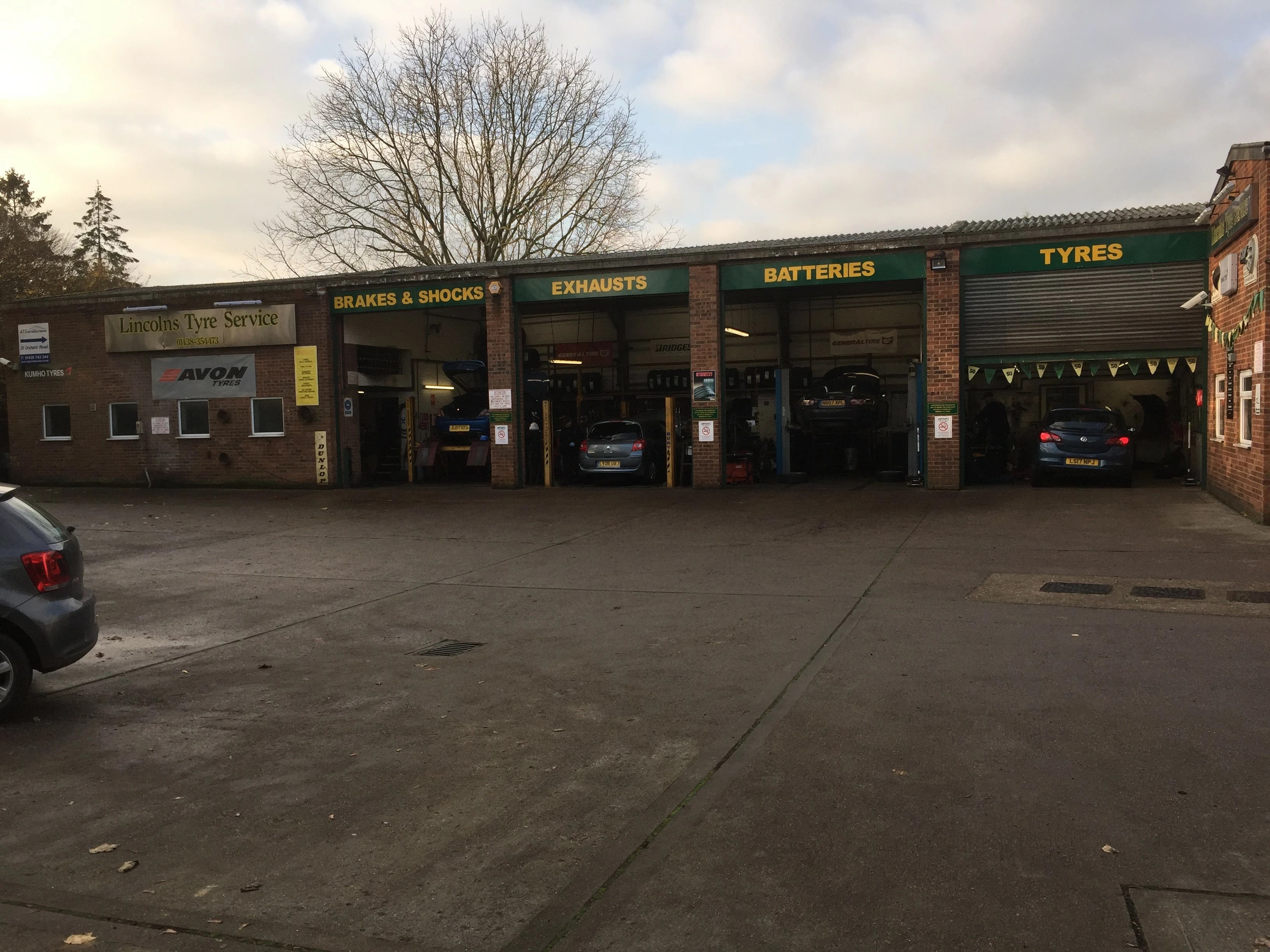 Lincolns Tyre Service Same Day Fitting General