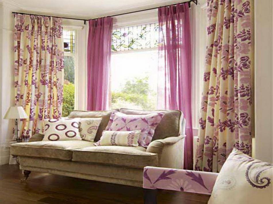 Our guest bedroom desperately needed some window help since the previous roman shades hanging in this room were dirty and broken. 25 Cool Living Room Curtain Ideas For Your Farmhouse ...