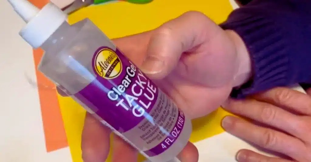 How to Open Tacky Glue? Sticky Aide