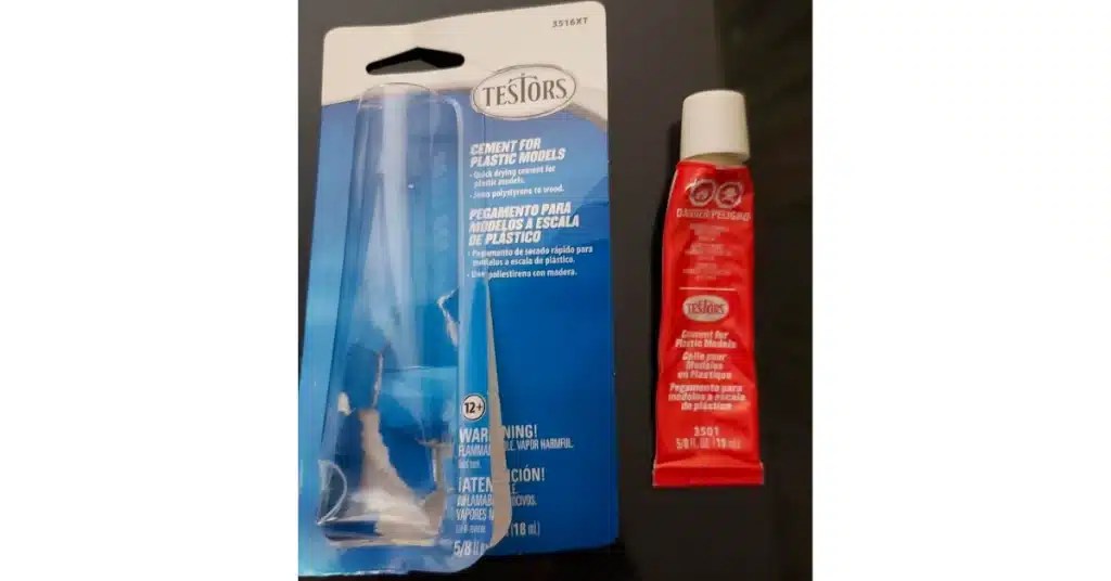 Model Glue Vs. Super Glue Detailed Comparison Sticky Aide