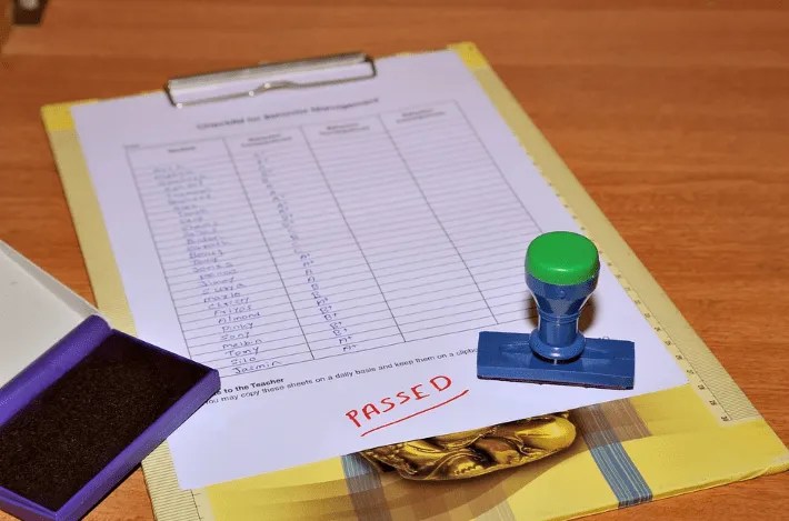 Do School Grades Affect Car Insurance? StingyPig.ca