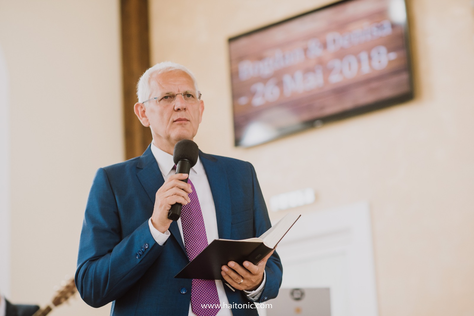 Viorel Iuga Există şi crâmpeie de bucurie! Blog Creștin Ardelean Viorel