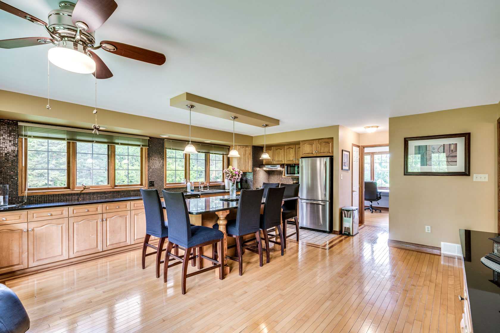 411 Book Rd W, Ancaster ON Michael St. Jean Realty