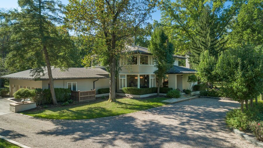 California Contemporary 2120 South Warson Road