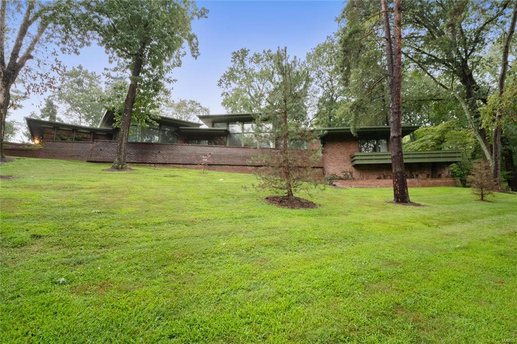 Fantastic opportunity to renovate this unique, gem, located on a 2.3acre lot located in