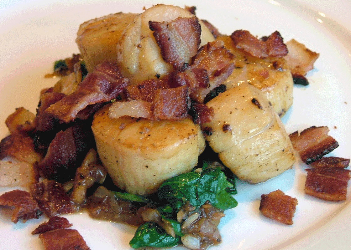GlutenFree, CaseinFree Scallops with Bacon & Spinach